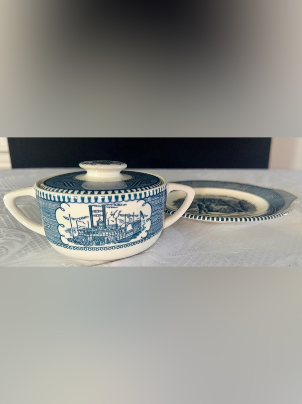 SOLD! -Currier & Ives Blue & White Sugar Bowl w/ Lid & Plate – Vintage - Picture 12 of 14